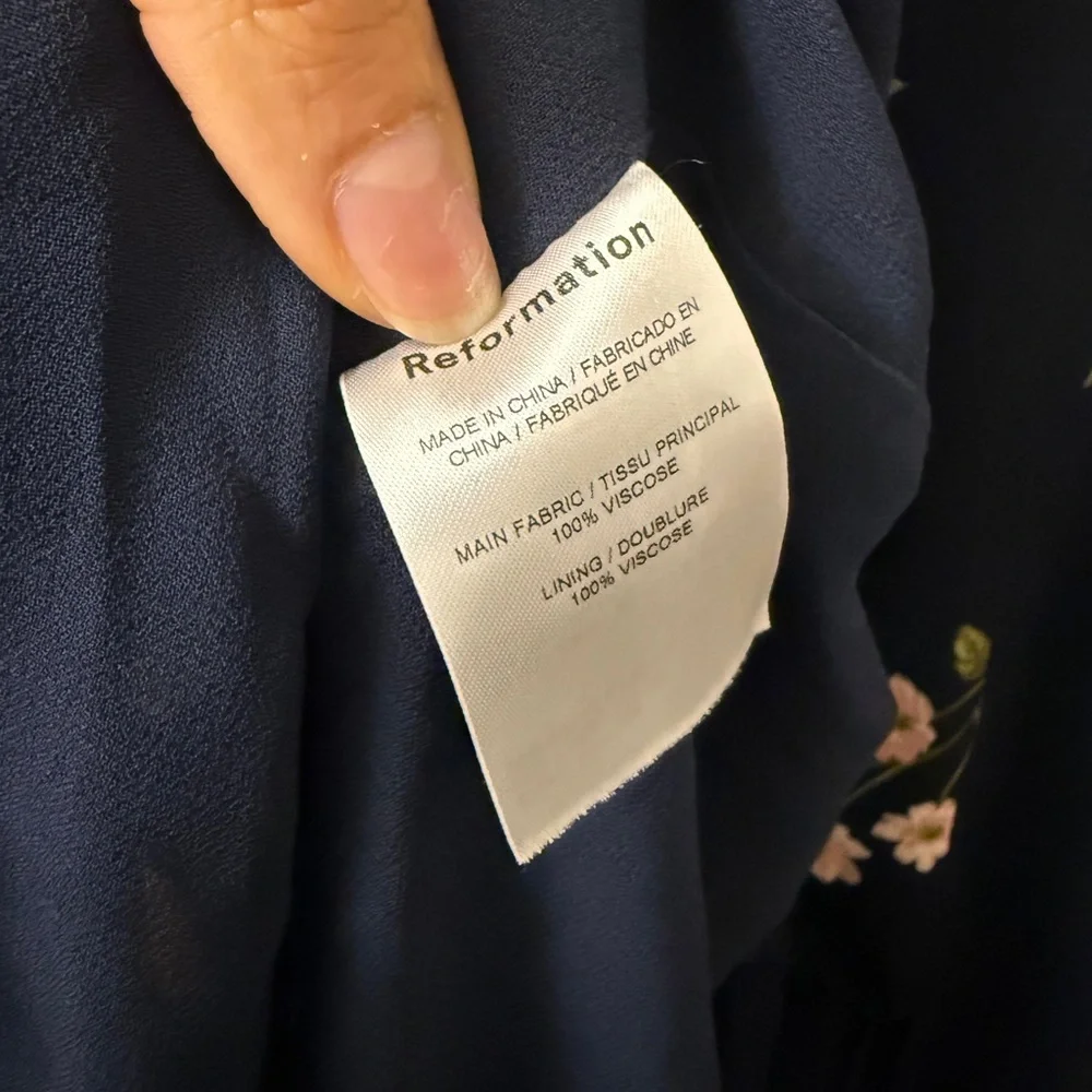 Reformation Fulton Floral Navy Midi Dress in Princess Margaret Size: 4 - Picture 14 of 15